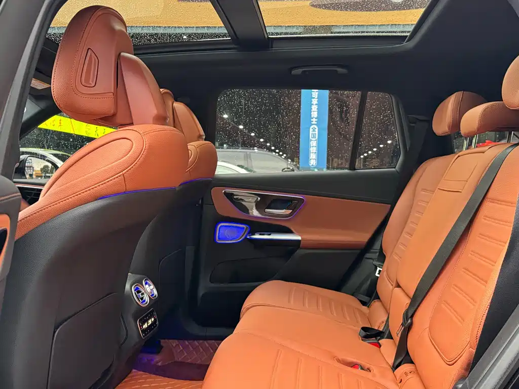 Mercedes-Benz GLC — миниатюра 14