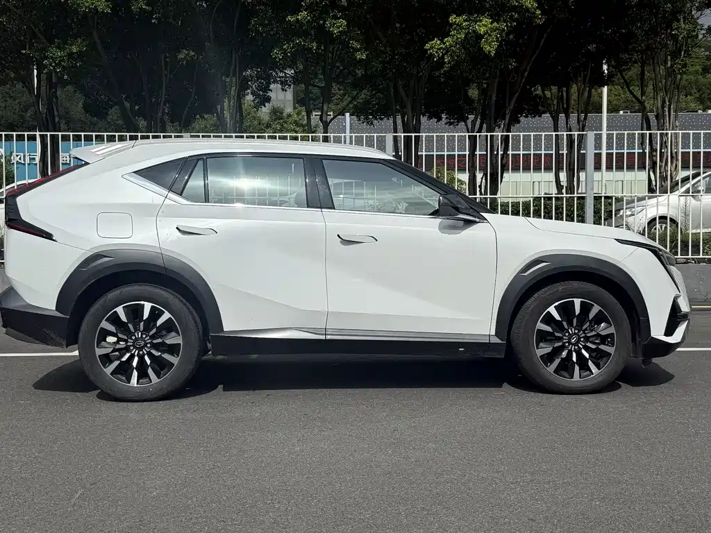 GAC Motor Shadow Cool — миниатюра 5