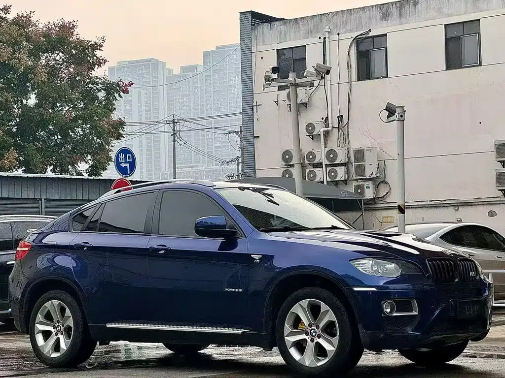 BMW X6 — миниатюра 3