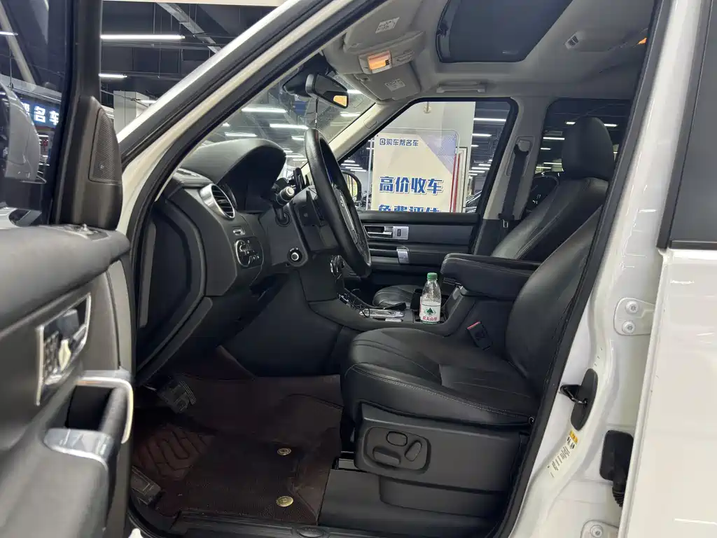 Land Rover Discovery 2016 3.0 SC HSE