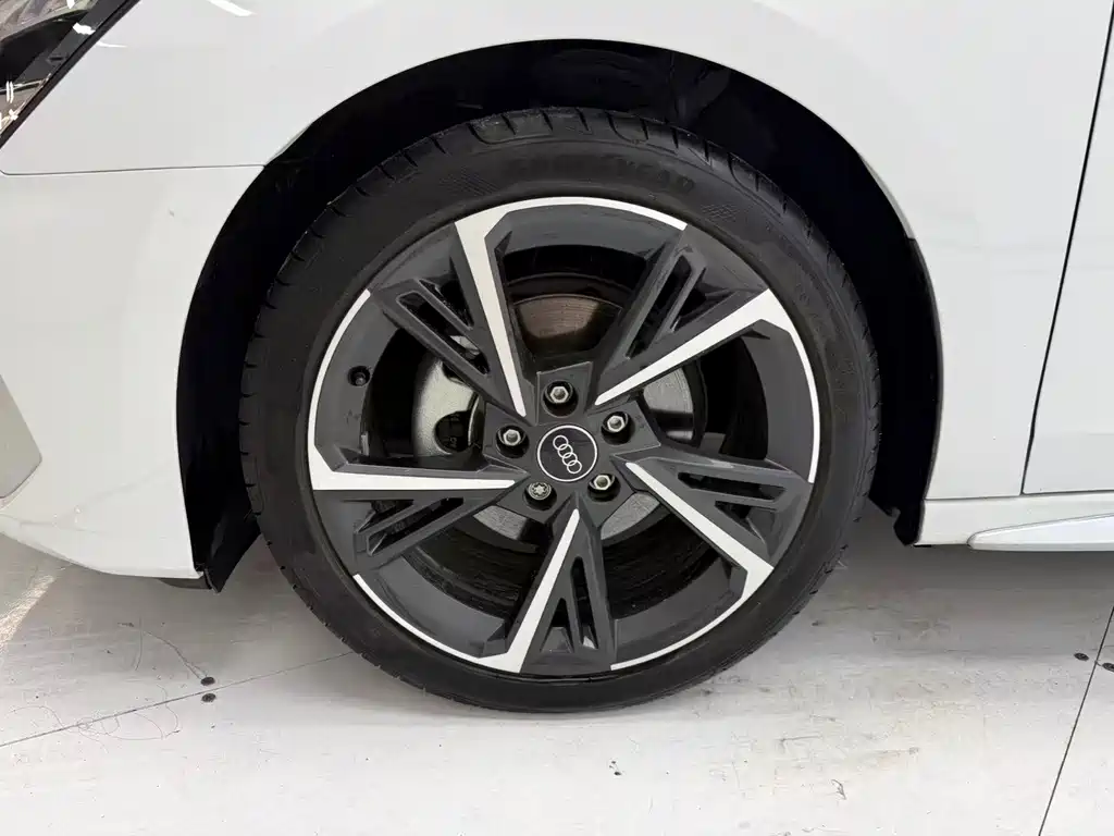 Audi A3 — миниатюра 11