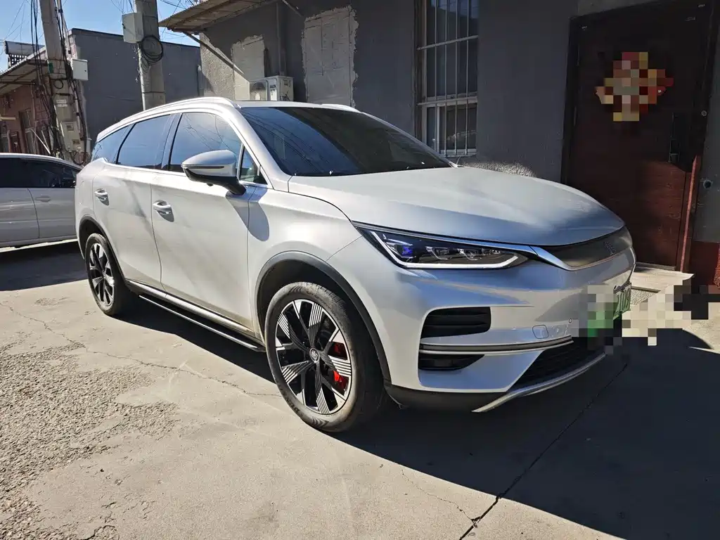BYD Tang New Energy — миниатюра 12