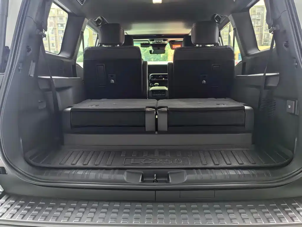 Toyota Prado — миниатюра 7