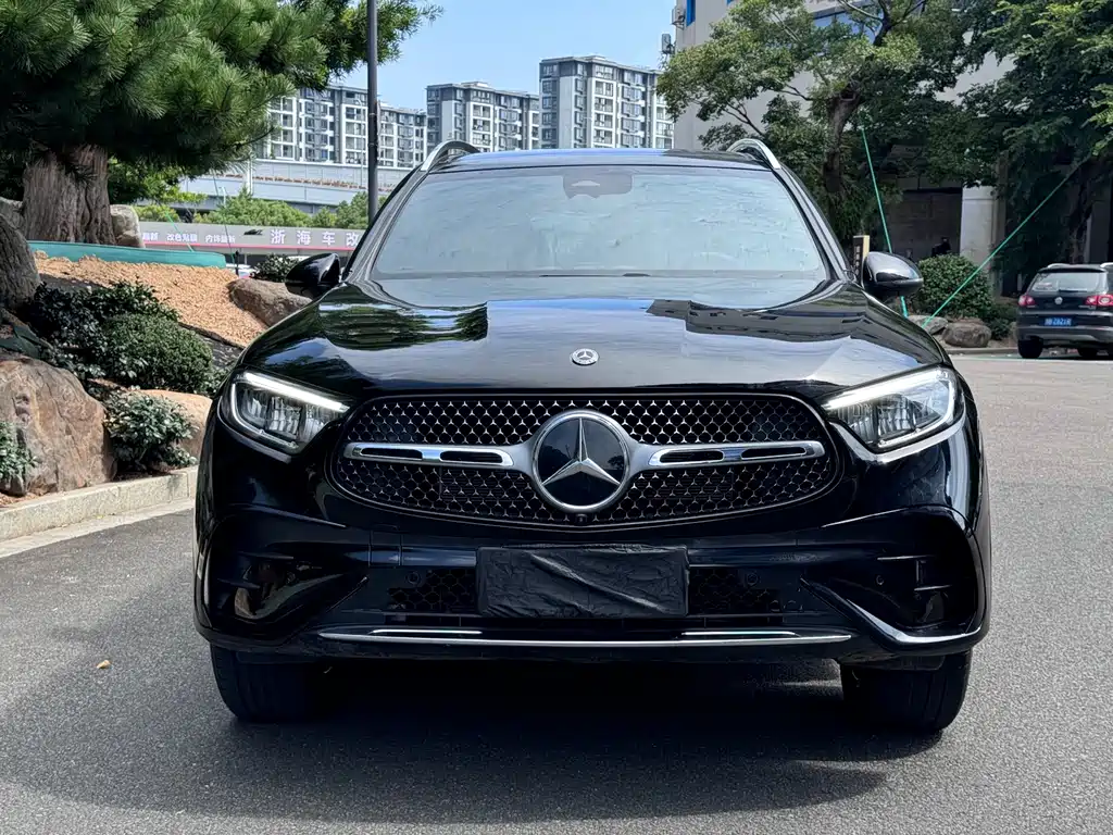 Mercedes-Benz GLC — миниатюра 2