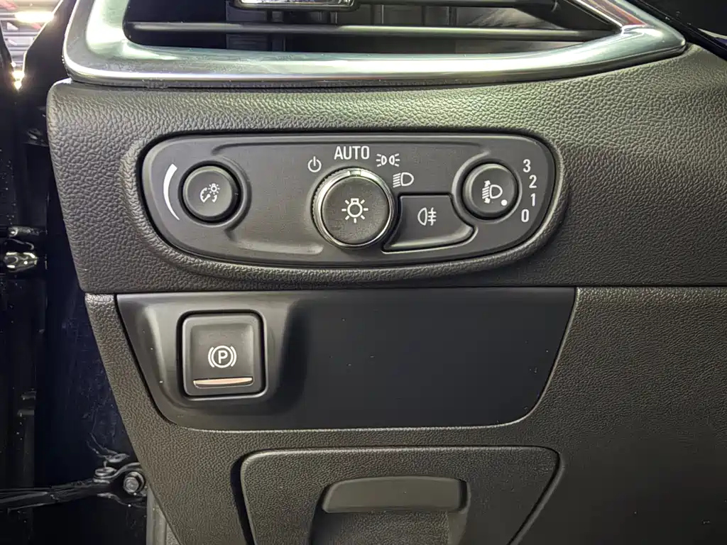 Buick Enclave — миниатюра 14