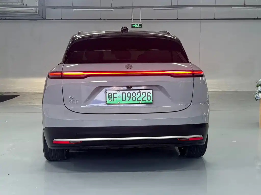 NIO ES6 — миниатюра 5