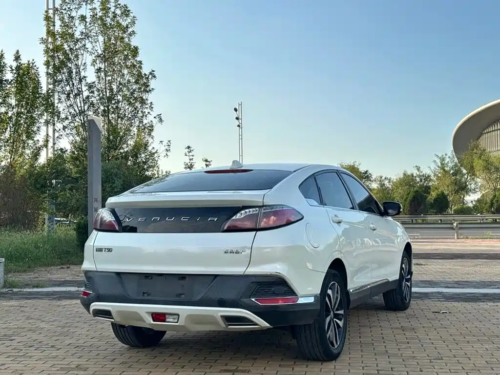 Venucia T90 — миниатюра 4