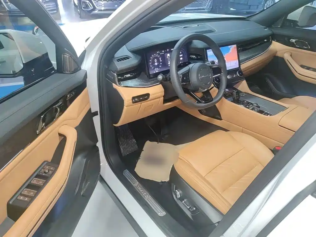 Lynk & Co 09 EM-P — миниатюра 16