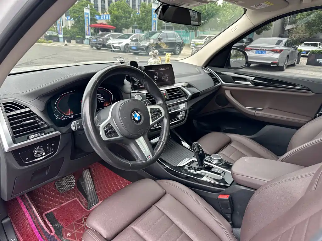 BMW X3 — миниатюра 11