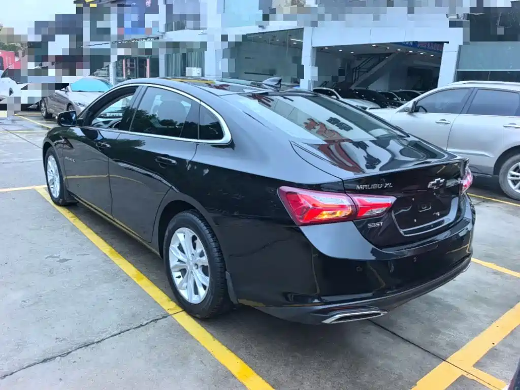 Chevrolet Malibu XL — миниатюра 5