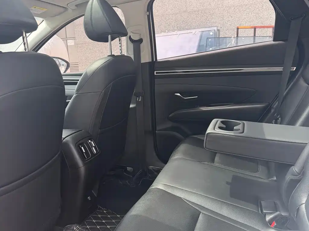 Hyundai Tucson — миниатюра 5