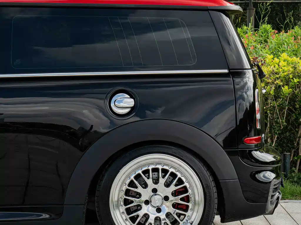 MINI Mini JCW Clubman — миниатюра 6