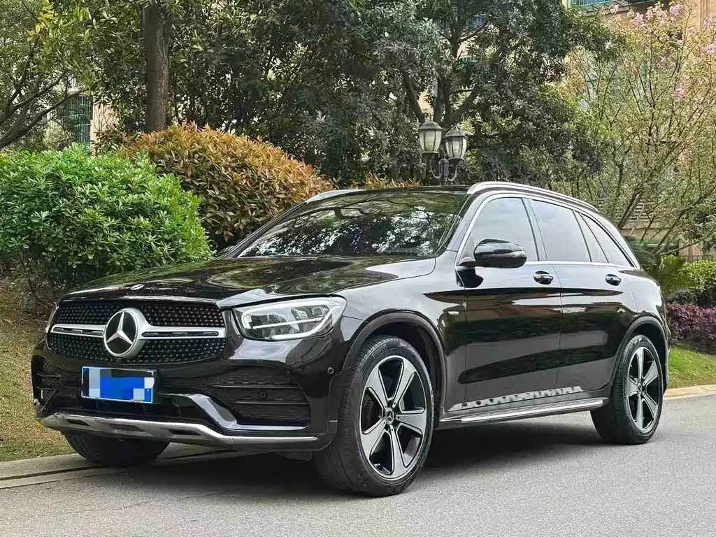 Mercedes-Benz GLC 2022 Facelift 2 GLC 300 L 4MATIC Luxury Type