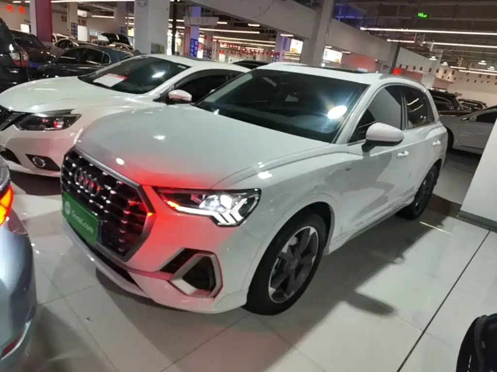 奥迪Q3 2021款 35 TFSI 时尚动感型 2021