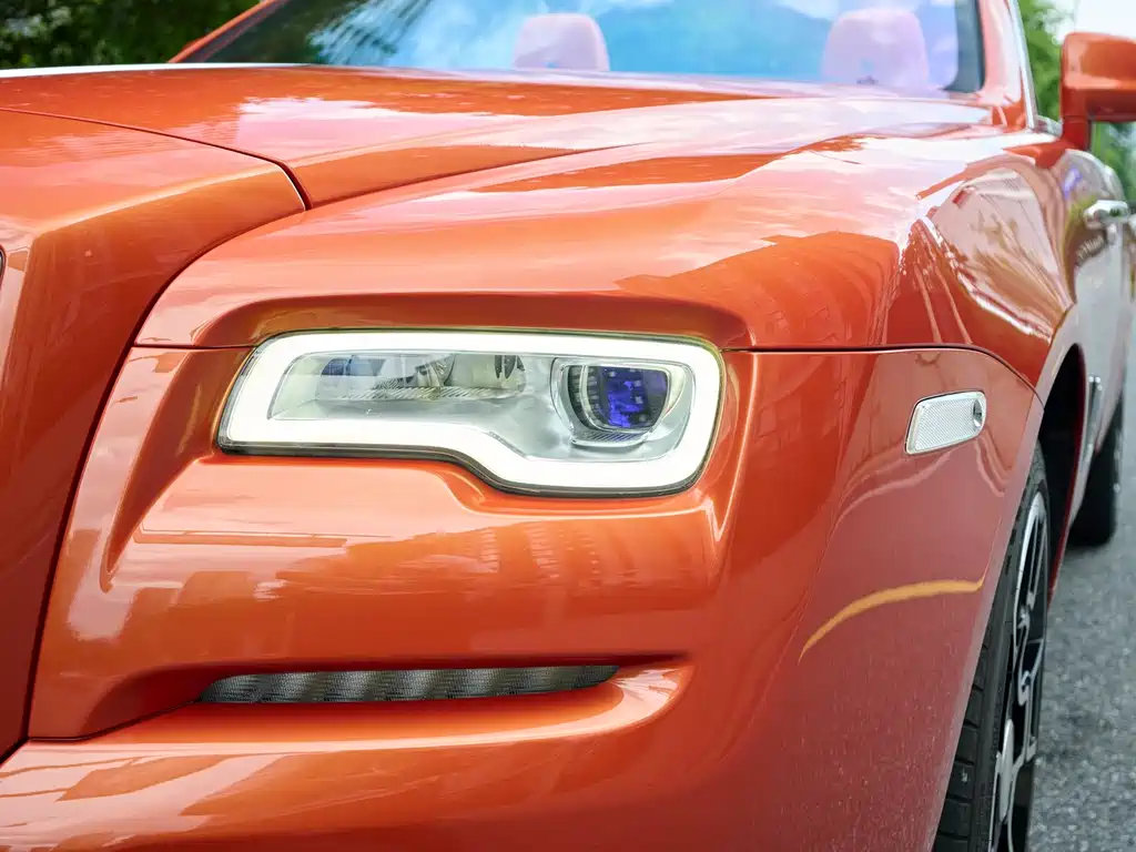 Rolls-Royce Dawn — миниатюра 6
