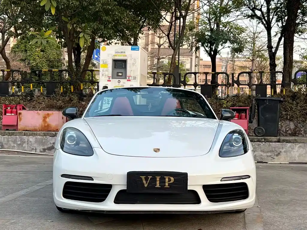 Porsche 718 2019 Boxster T 2.0T
