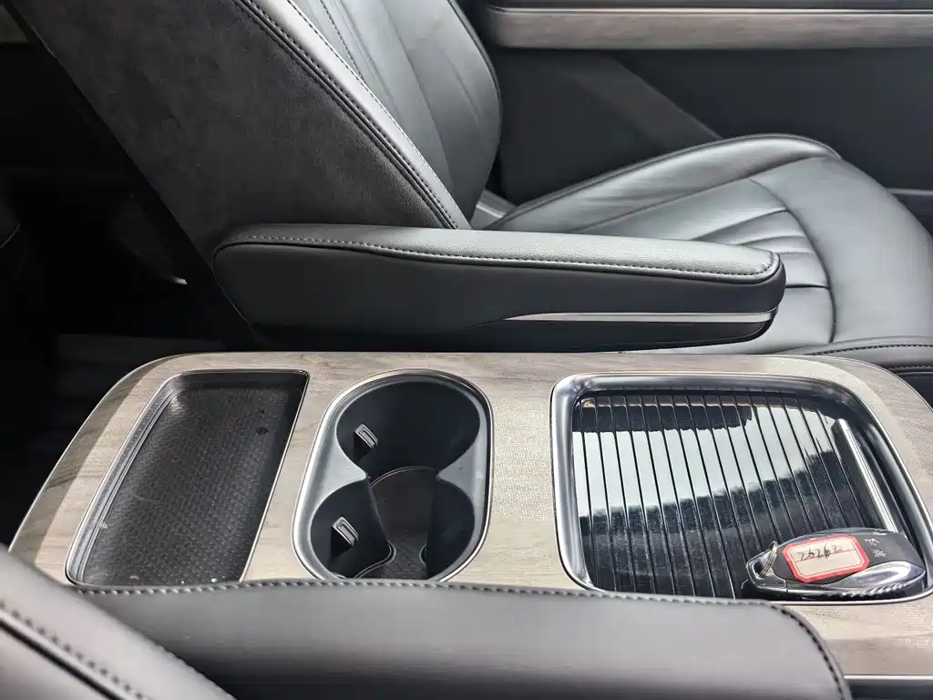 Hongqi HONGQI HQ9 PHEV