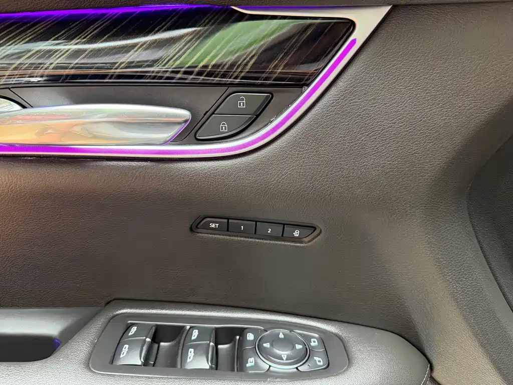 Cadillac XT6 — миниатюра 18