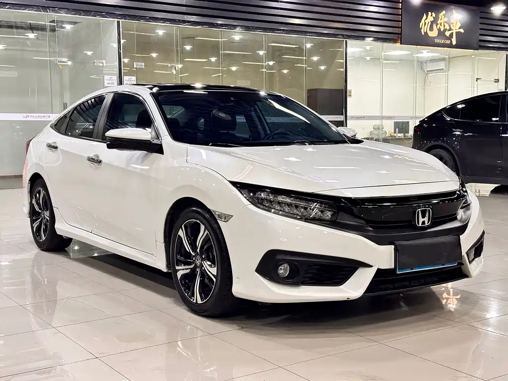 Honda Civic — миниатюра 3
