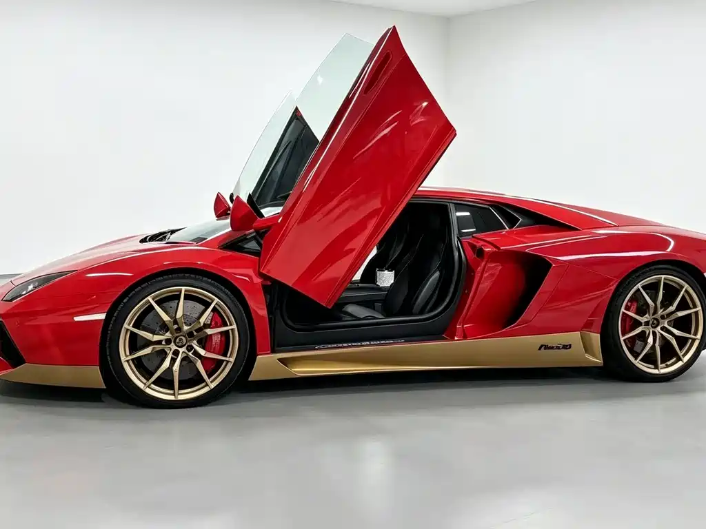 Lamborghini Aventador — миниатюра 4