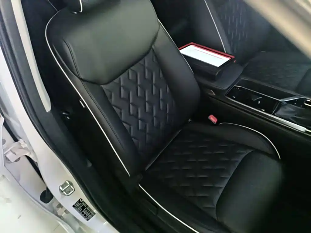 Wuling Jiachen — миниатюра 25