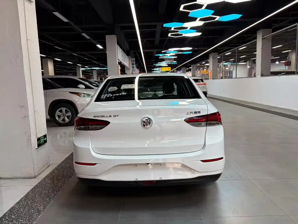 Buick Excelle — миниатюра 8