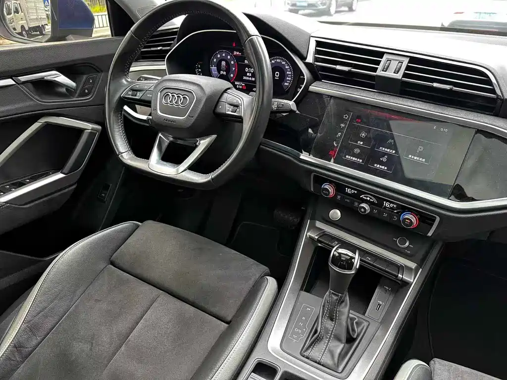 Audi Q3 — миниатюра 11