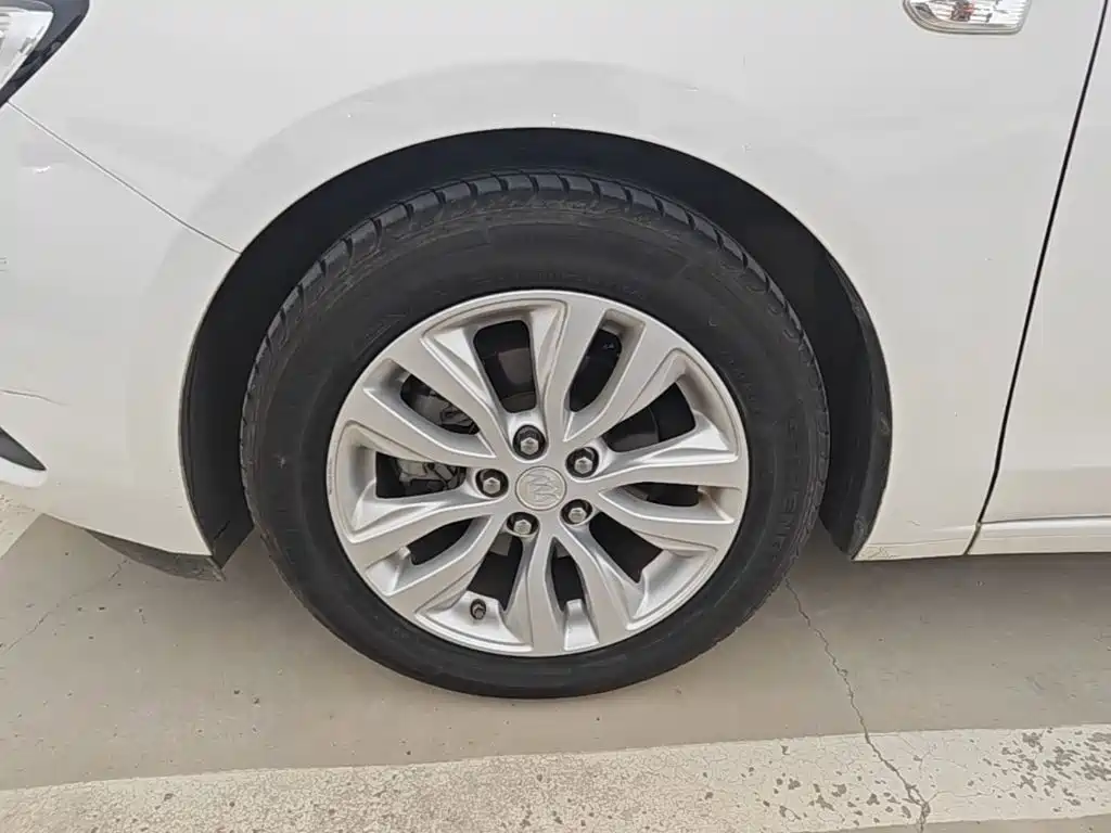 Buick Excelle — миниатюра 23