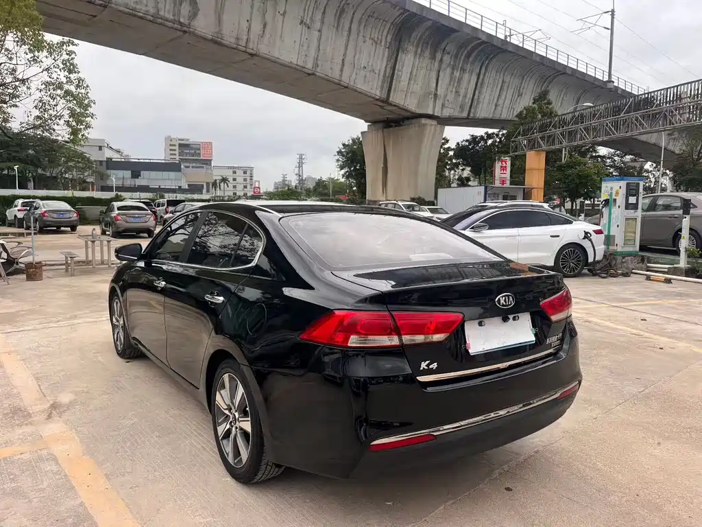 Kia K4 — миниатюра 7