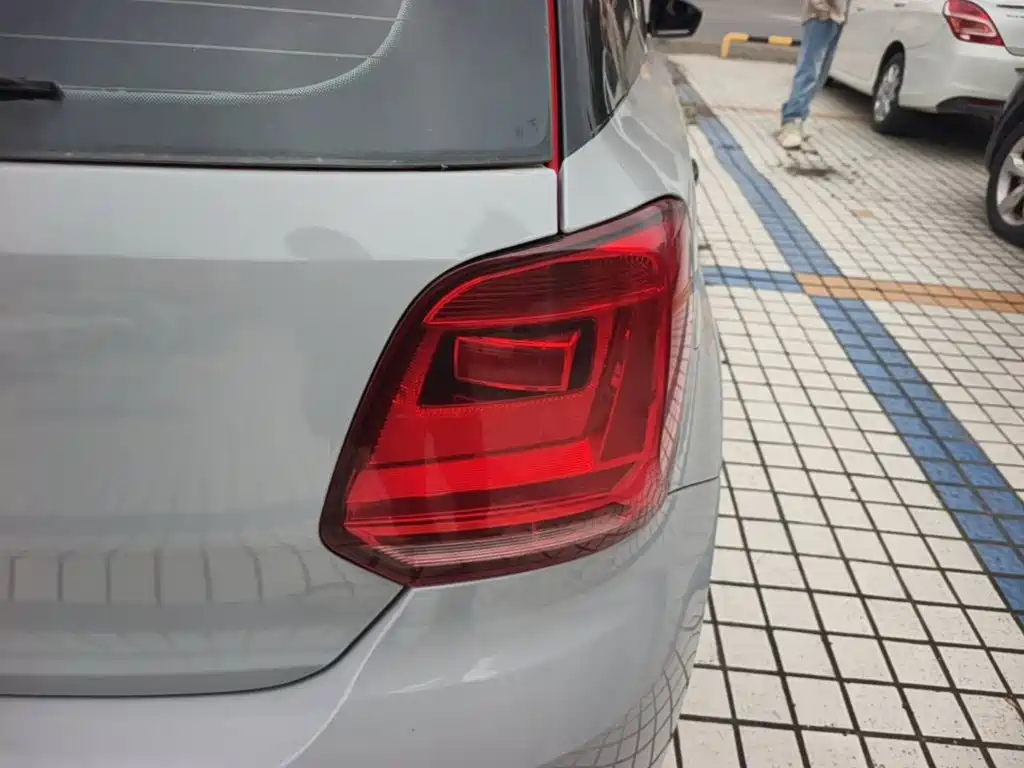 Volkswagen Polo — миниатюра 8