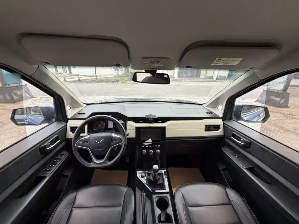 Wuling Hongguang PLUS — миниатюра 15