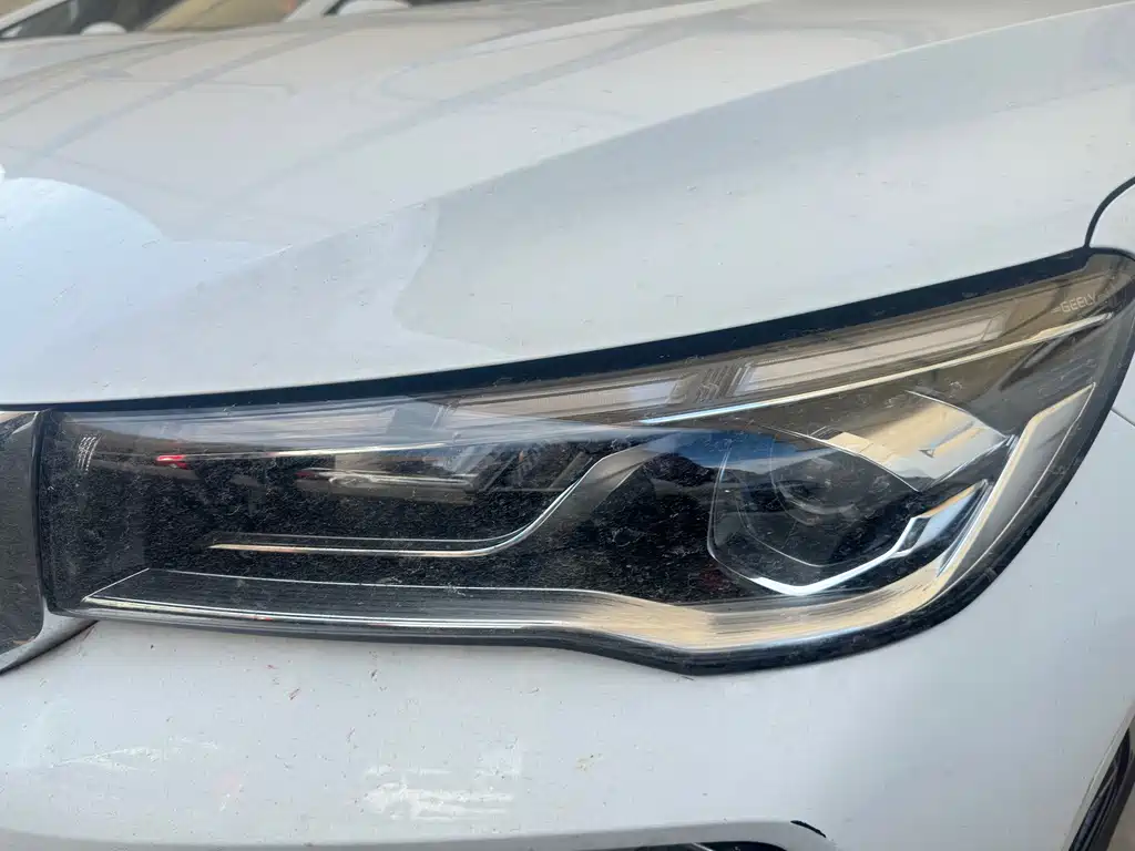 Geely Emgrand — миниатюра 5