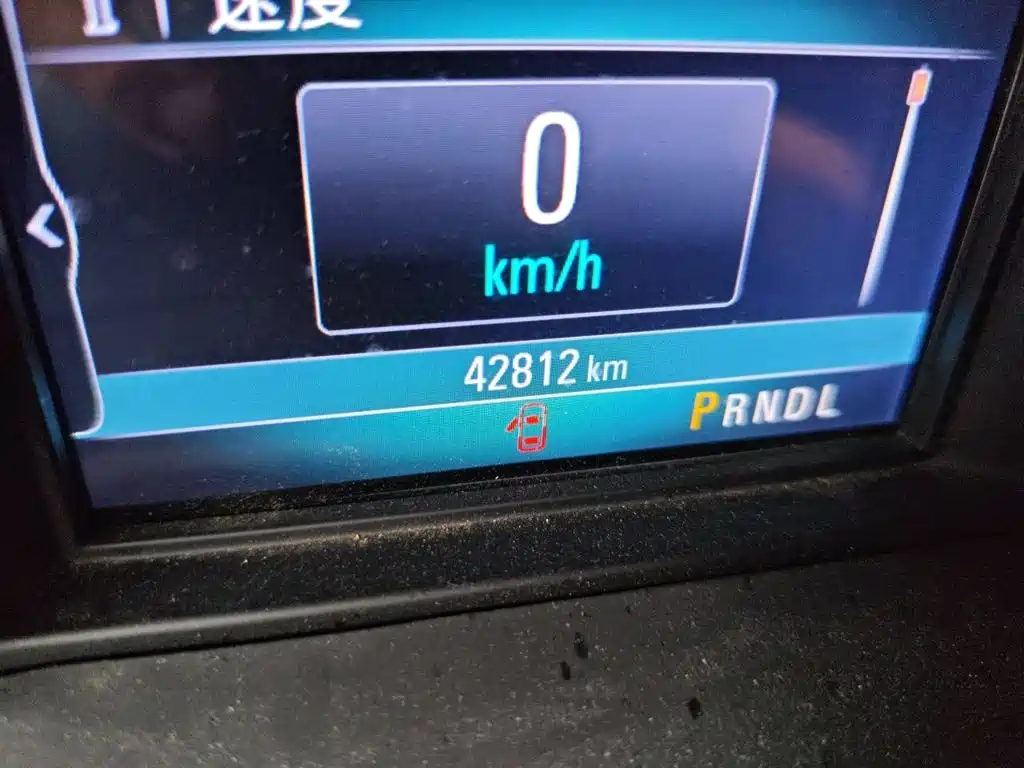 Buick Envision Plus — миниатюра 8