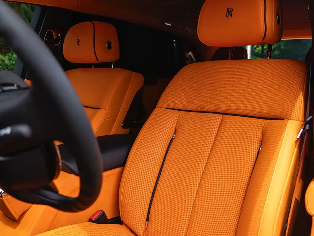 Rolls-Royce Phantom — миниатюра 14