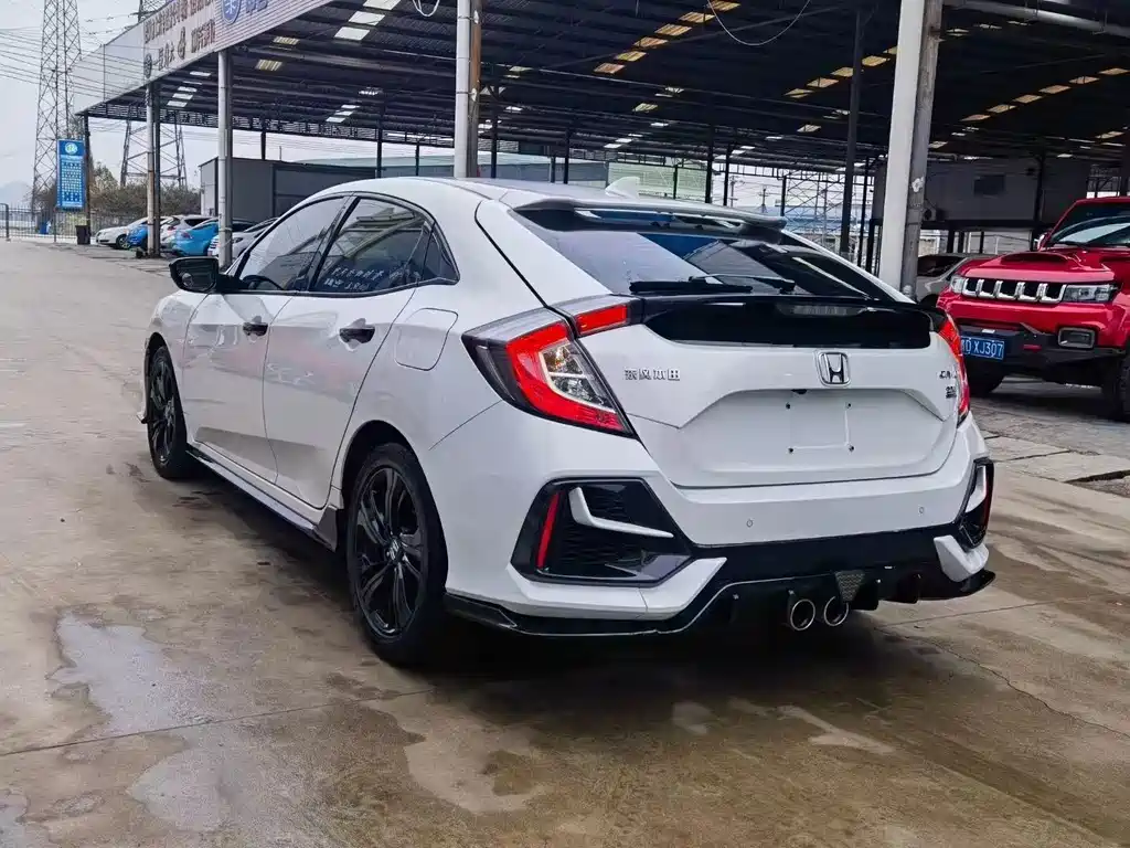 Honda Civic — миниатюра 8