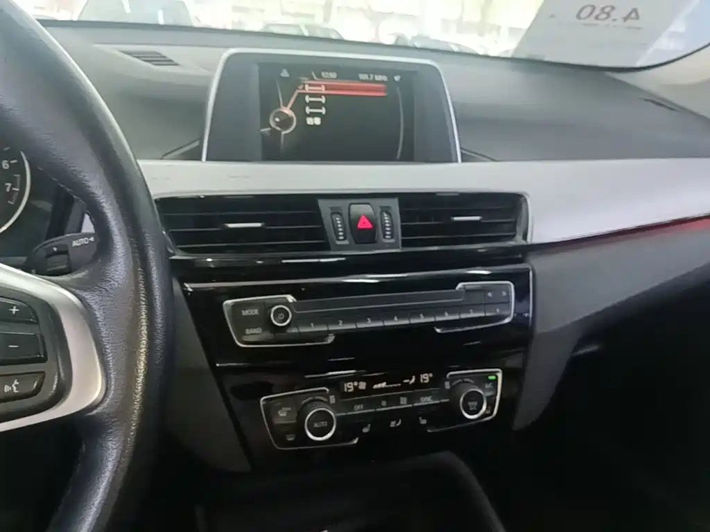 BMW X1 — миниатюра 13