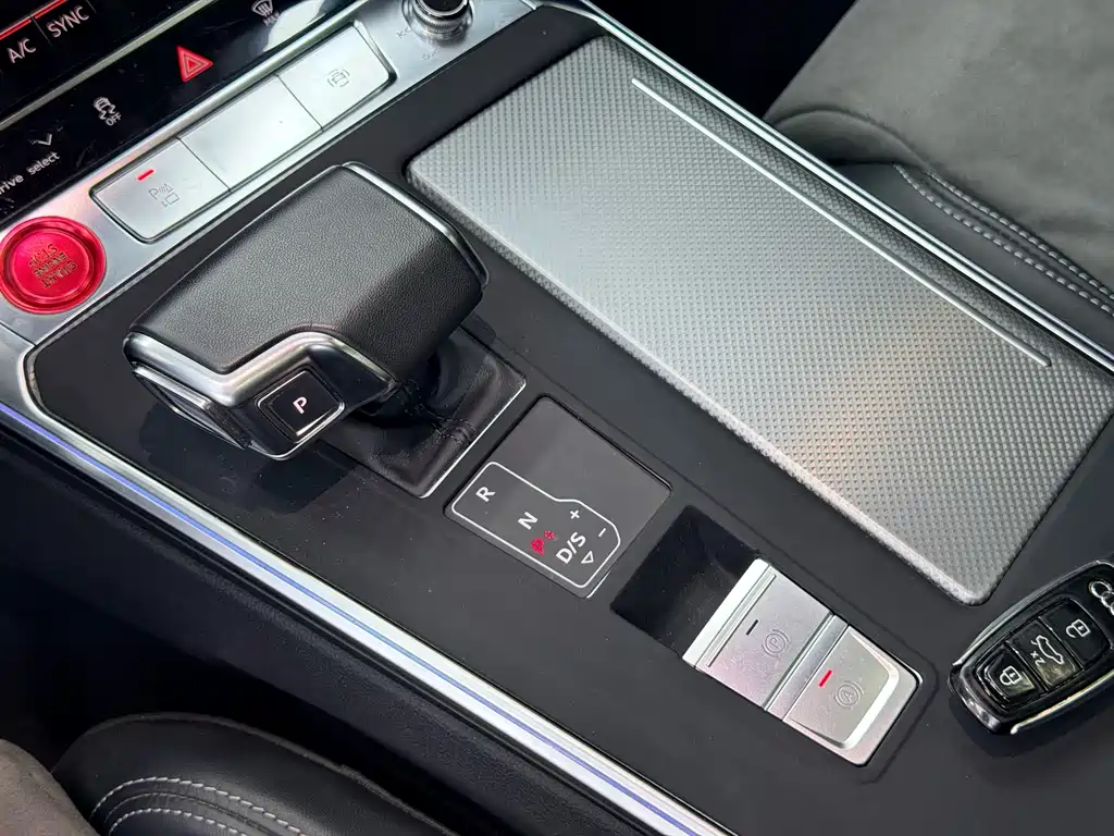 Audi A6L — миниатюра 15
