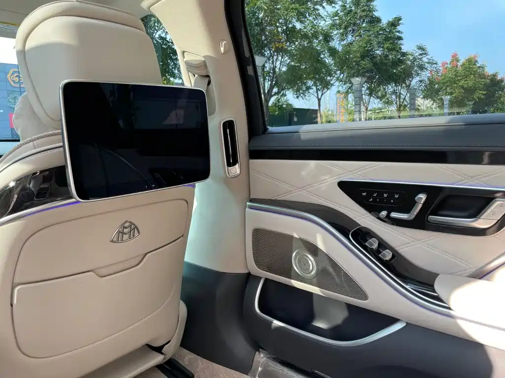 Mercedes-Benz S-Class — миниатюра 15