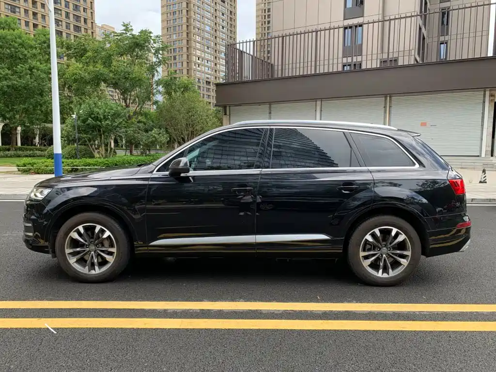 Audi Q7 40 TFSI Comfort Type, фото 7