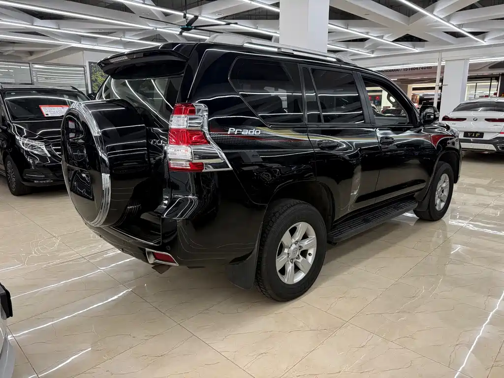 Toyota Prado (Import) — миниатюра 4