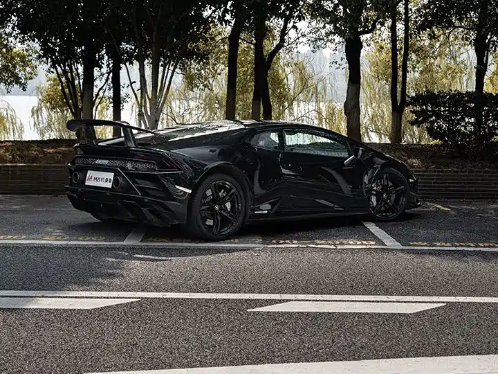 Lamborghini Huracán — миниатюра 7