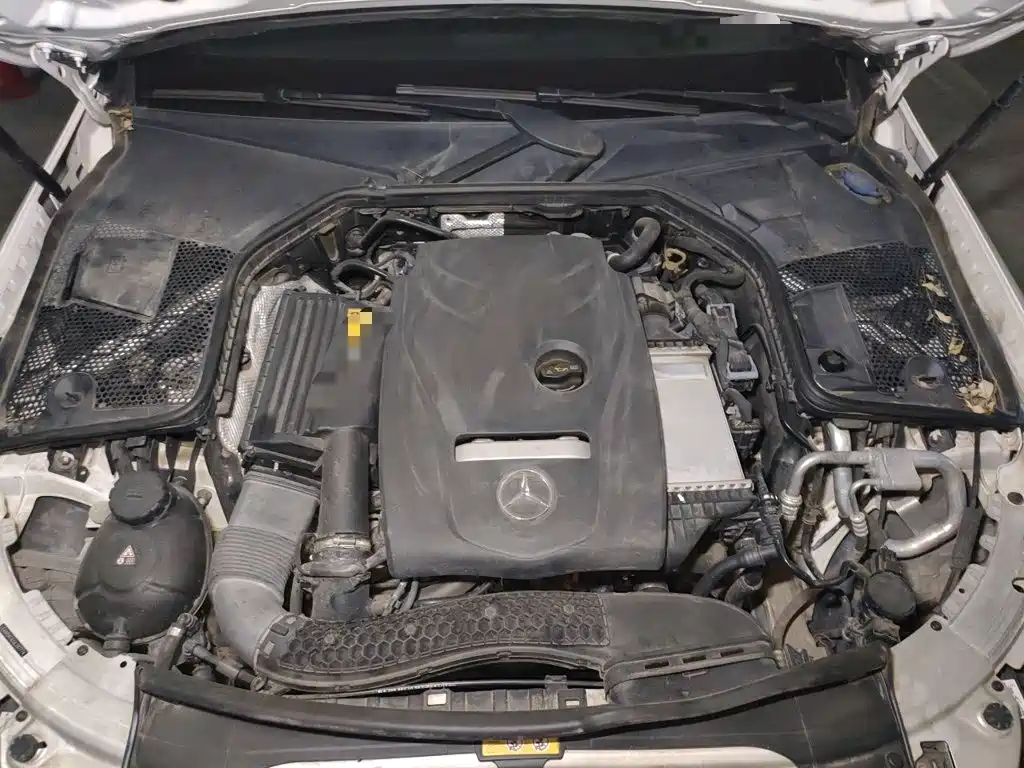 Mercedes-Benz C-Class — миниатюра 11