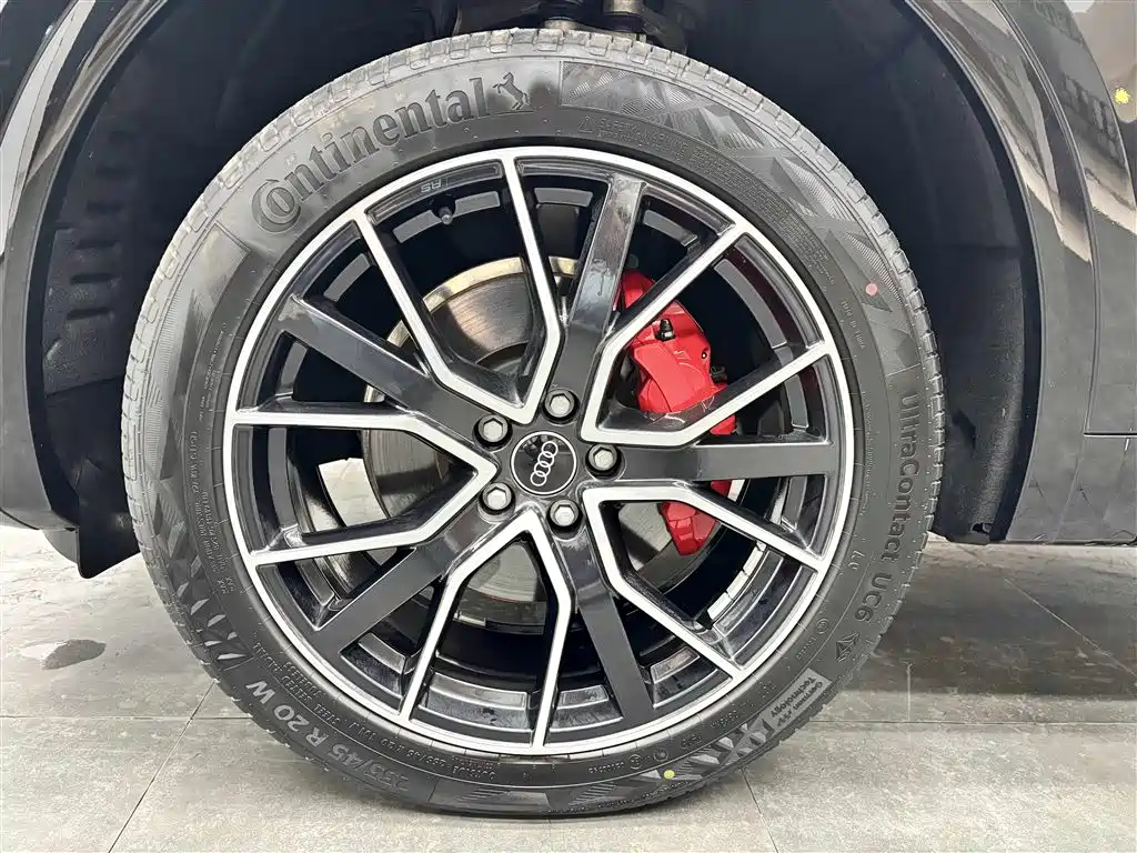 Audi Q5L — миниатюра 12