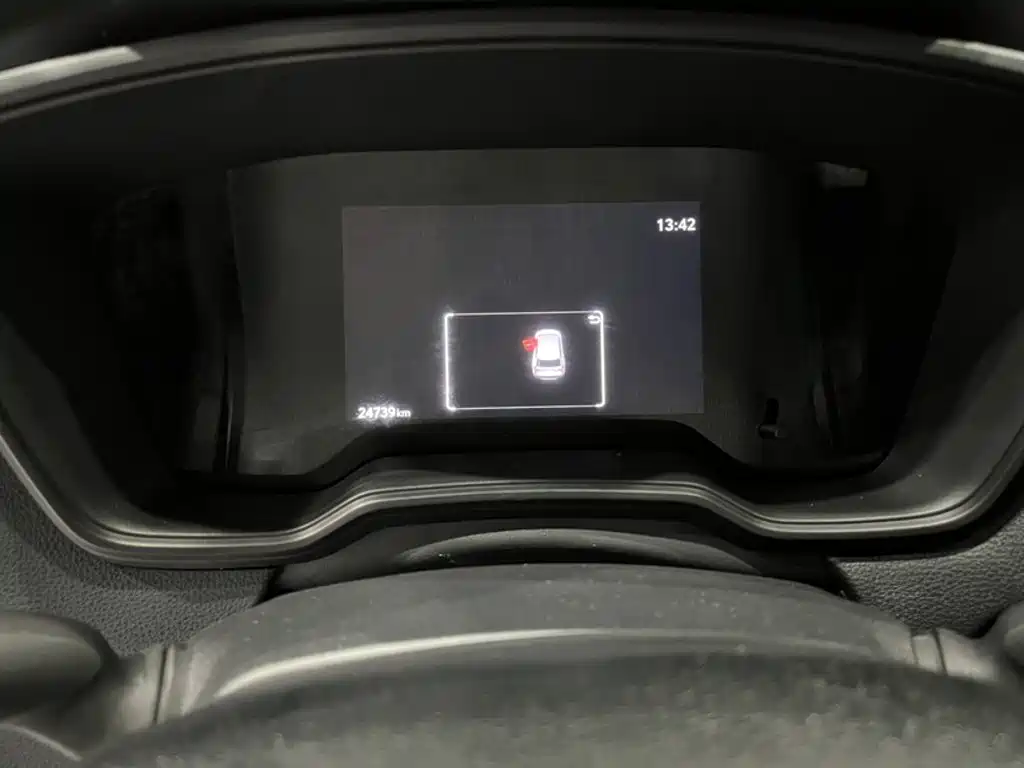 Toyota Frontlander — миниатюра 5