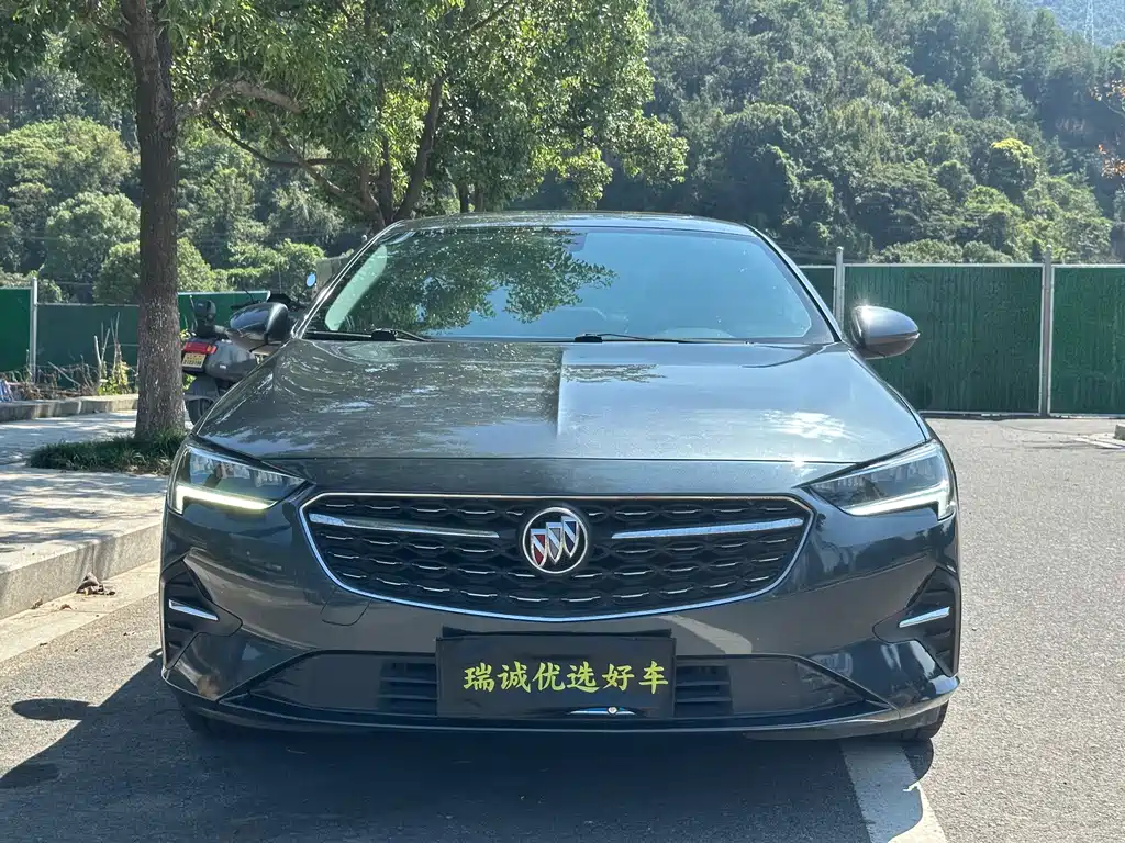 Buick Regal — миниатюра 3