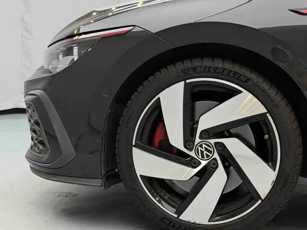 Volkswagen Golf GTI — миниатюра 15