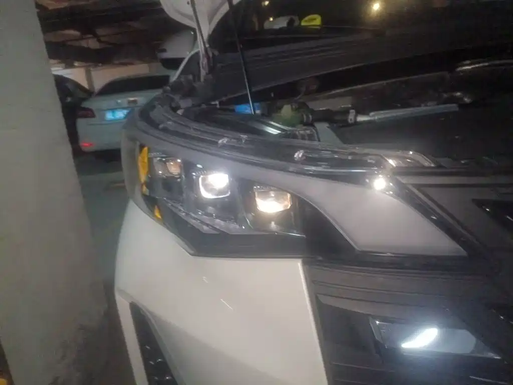 GAC Motor Trumpchi M6 — миниатюра 7