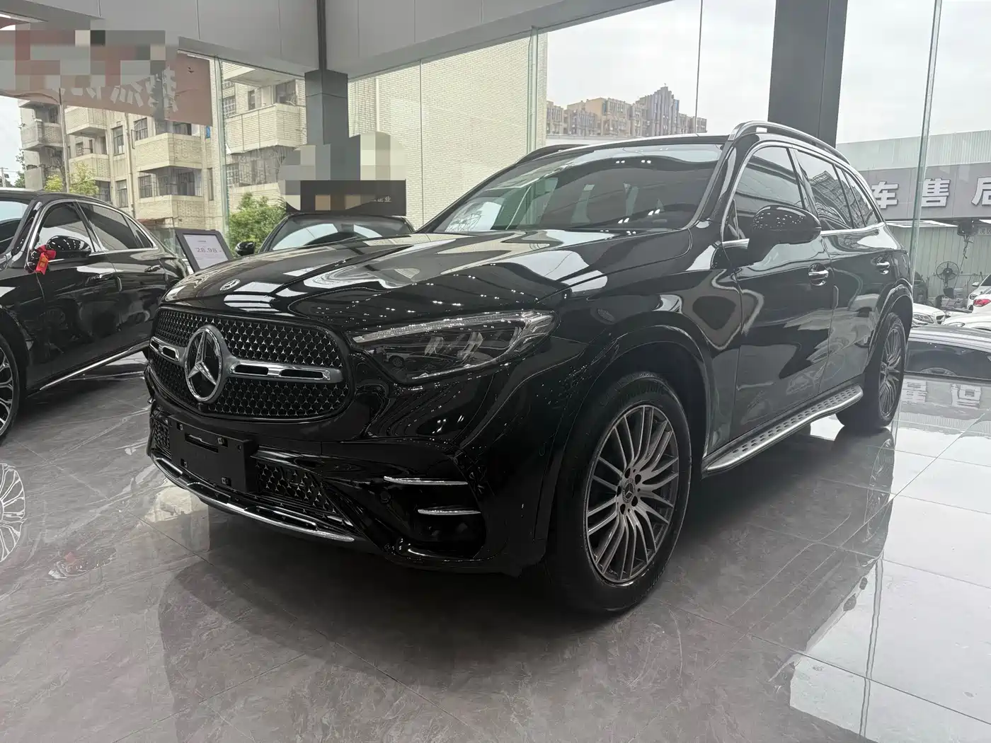 奔驰GLC 2024款 GLC 300 L 4MATIC 动感型 5座 2024