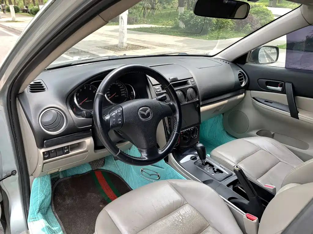 Mazda Mazda6 2011 2.0L AT Luxury