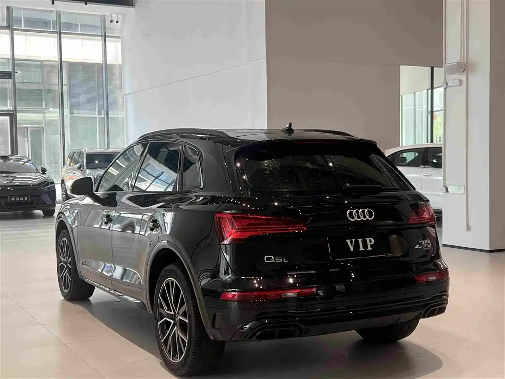 Audi Q5L — миниатюра 7